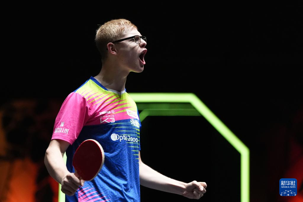 在热身赛阶 在热身赛阶