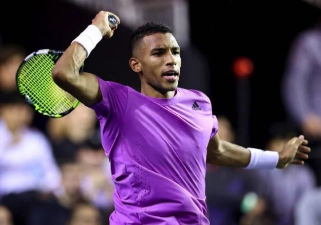 间的默契配 间的默契配