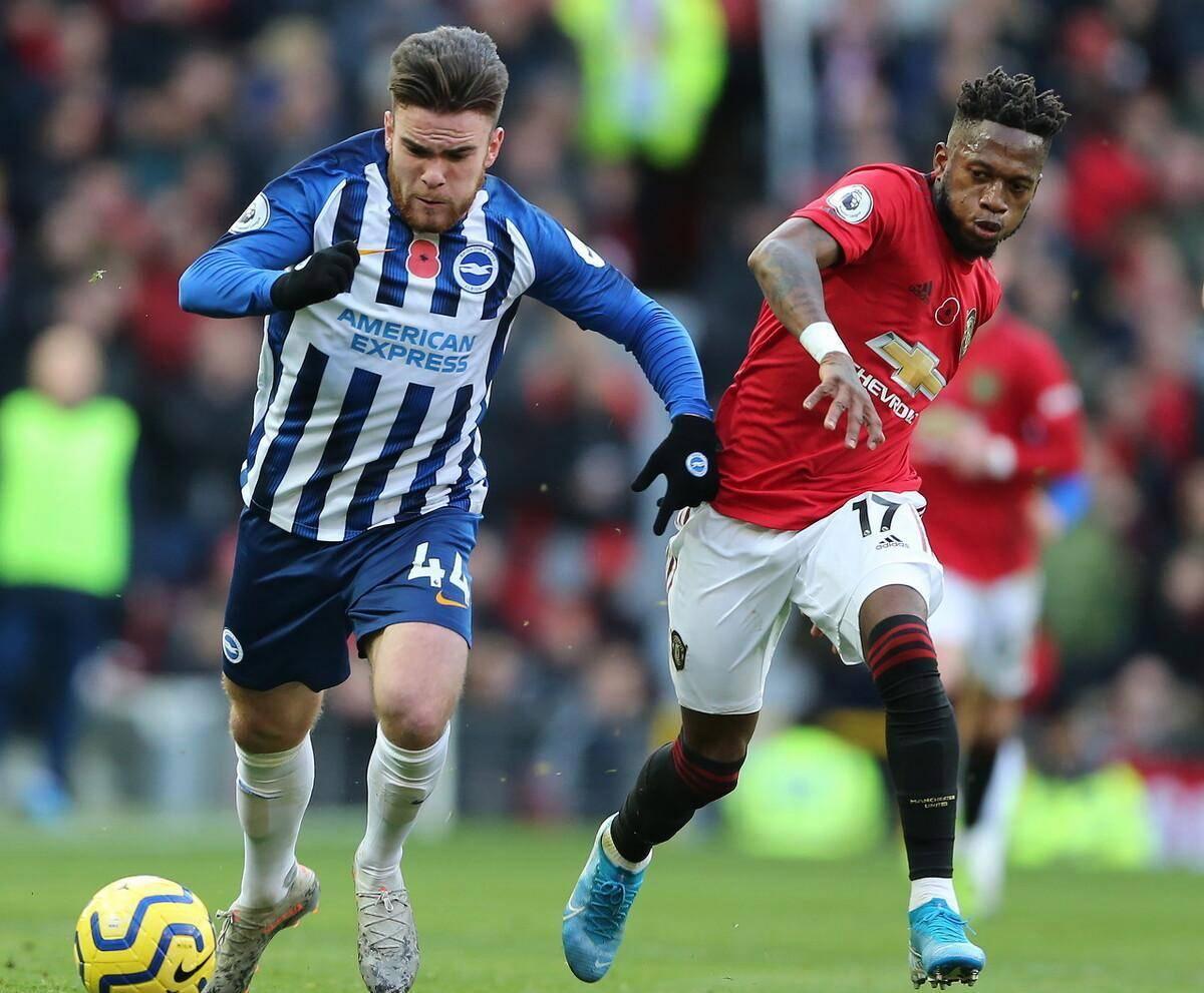 舞台上的发 舞台上的发