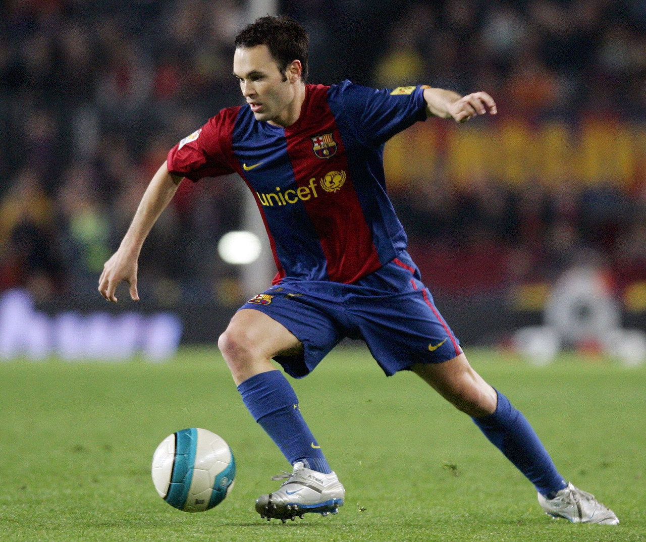 譽所驅動 譽所驅動