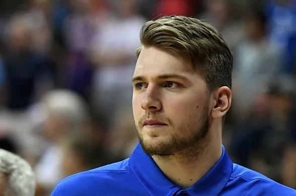 巨大舆论漩 巨大舆论漩